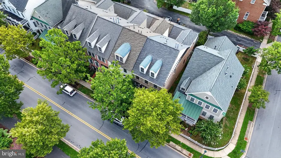 1903 Piccard Dr, Rockville, MD 20850 - #3