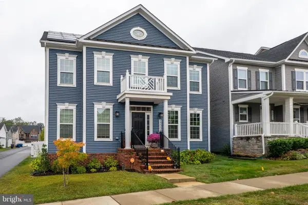 22000 Moorhen St, CLARKSBURG, MD 20871
