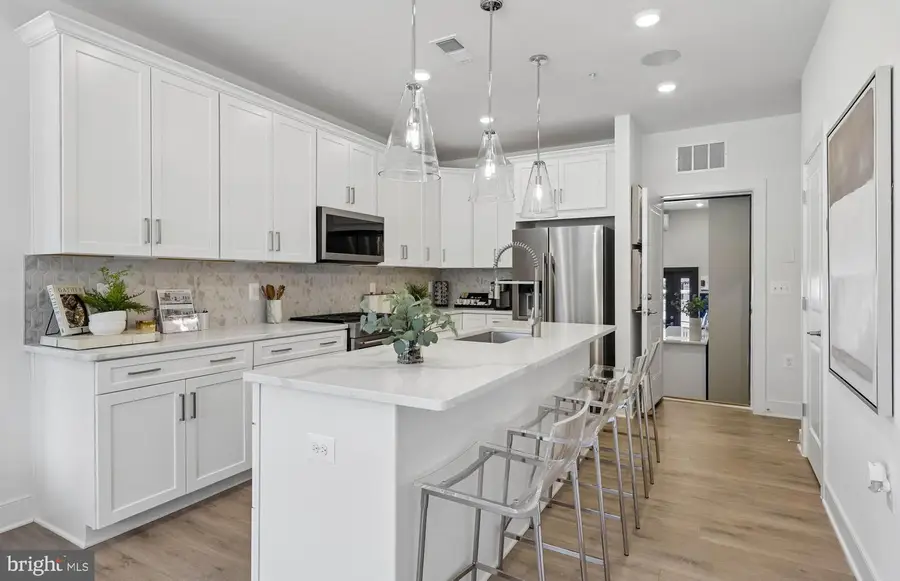 316 Legacy St, Gaithersburg, MD 20878 - #3