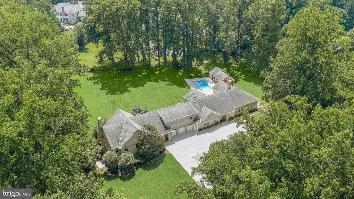 9744 The Corral Dr, Potomac, MD 20854 - #1