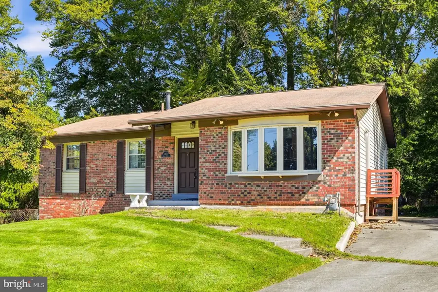 4401 Bestor Dr, Rockville, MD 20853 - #2