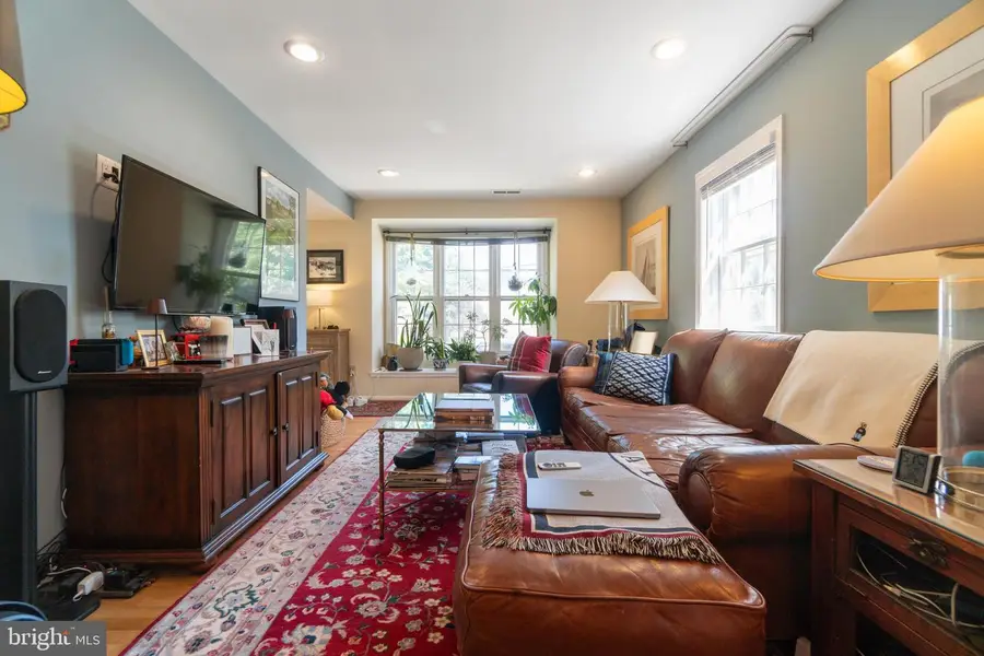 4852 Bradley Blvd #224, Chevy Chase, MD 20815 - #2