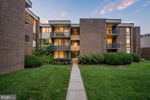 2005 Coleridge Dr #13-101, SILVER SPRING, MD 20902
