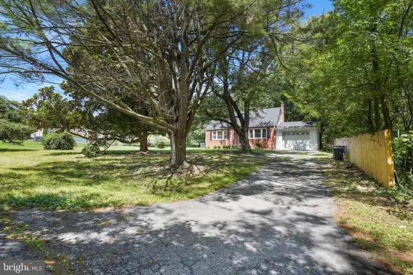 26904 Overlook St, DAMASCUS, MD 20872