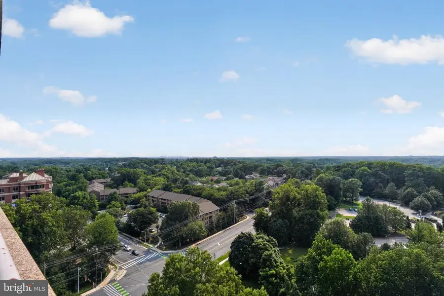5809 Nicholson Ln #1505, Rockville, MD 20852 - #2