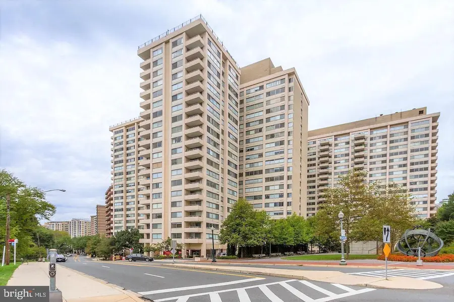 5500 Friendship Blvd #1121n, Chevy Chase, MD 20815 - #2