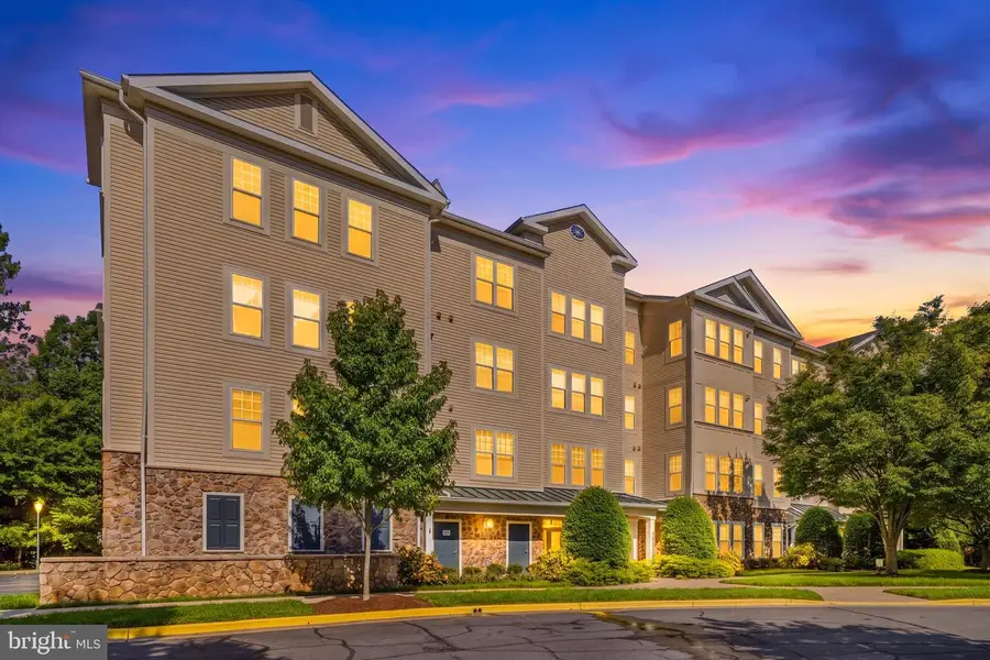 310 High Gables Dr #103, Gaithersburg, MD 20878 - #3