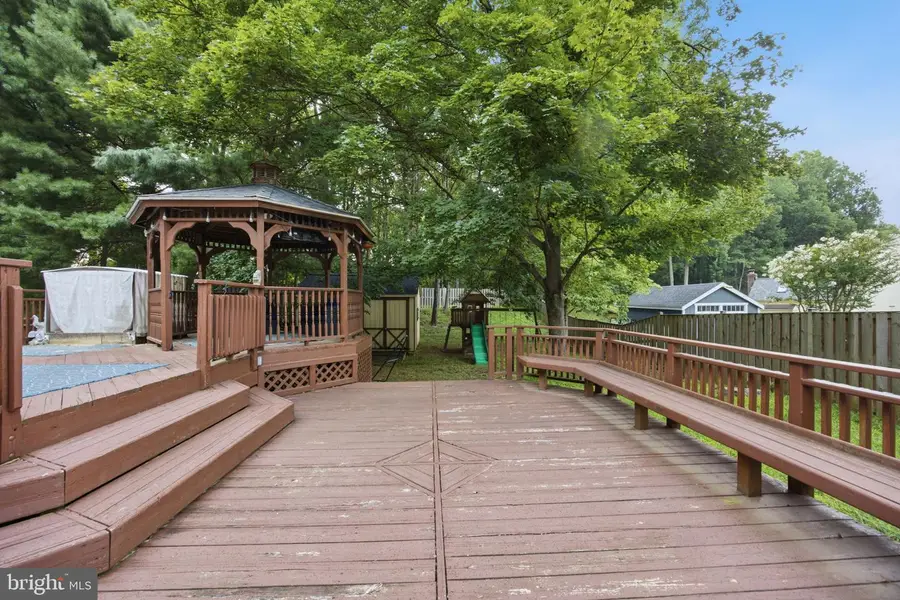 10701 Game Preserve Rd, Gaithersburg, MD 20879 - #3