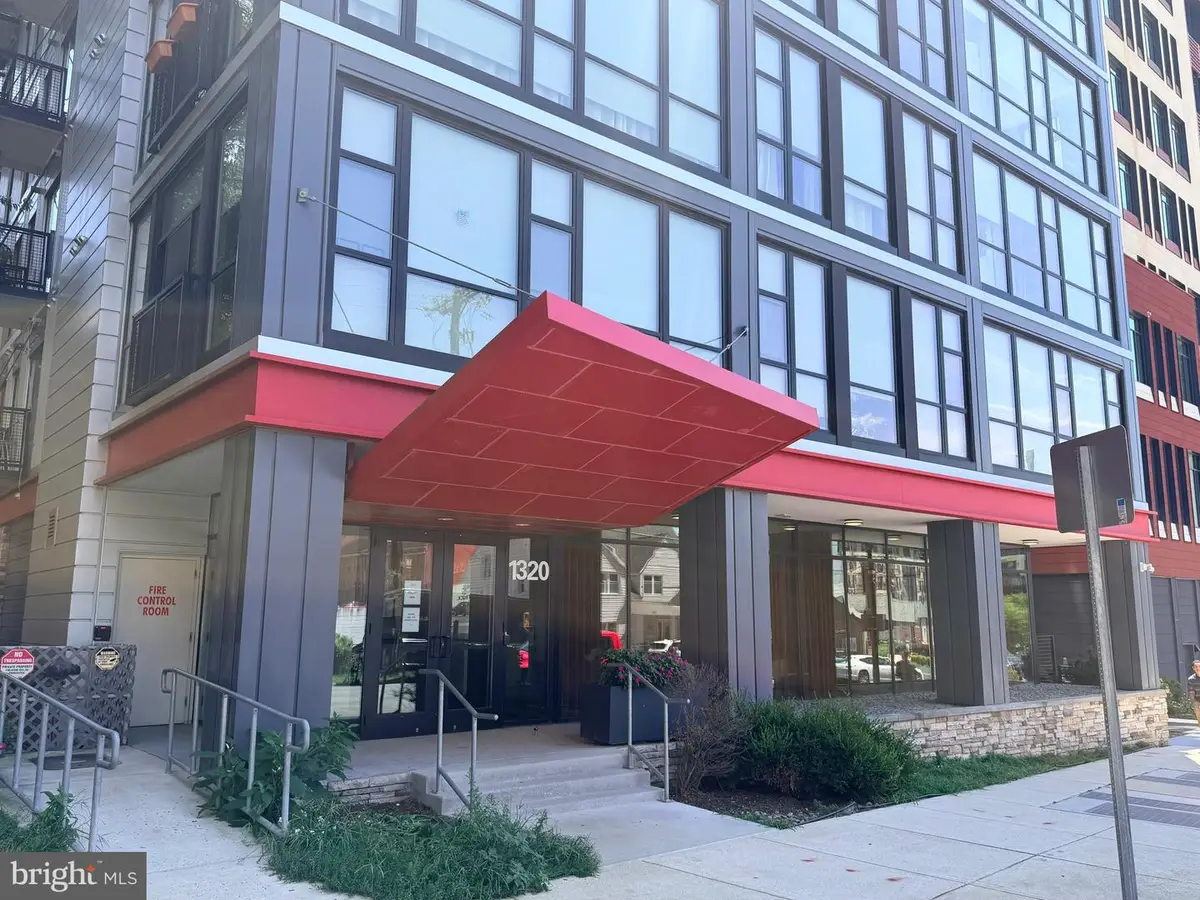 1320 Fenwick Ln #309, Silver Spring, MD 20910 - #1