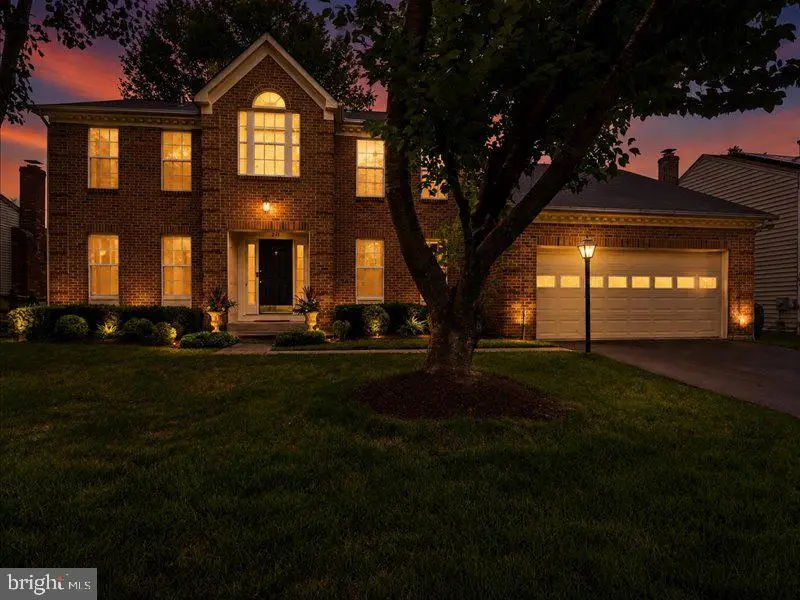 213 Bristol Downs Dr, Gaithersburg, MD 20877 - #1
