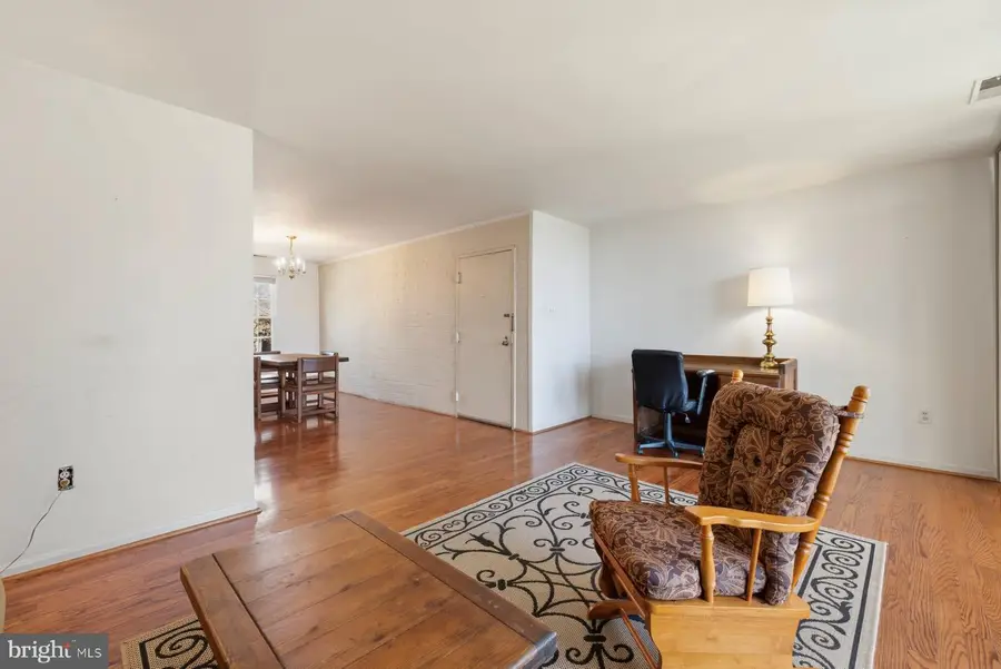 754 Quince Orchard Blvd #102, Gaithersburg, MD 20878 - #3