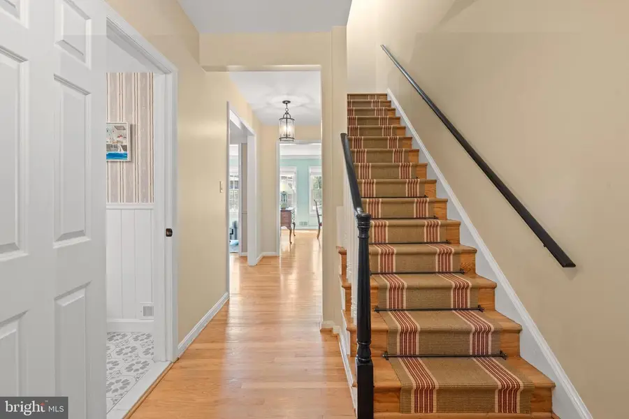 3581 Hamlet Pl, Chevy Chase, MD 20815 - #2