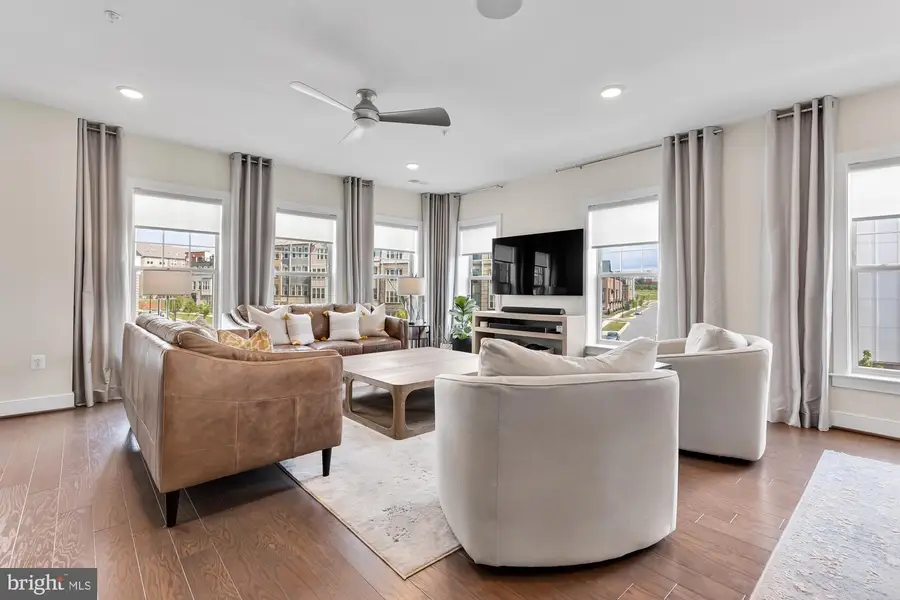 839 Rockwell Ave, Gaithersburg, MD 20878 - #2