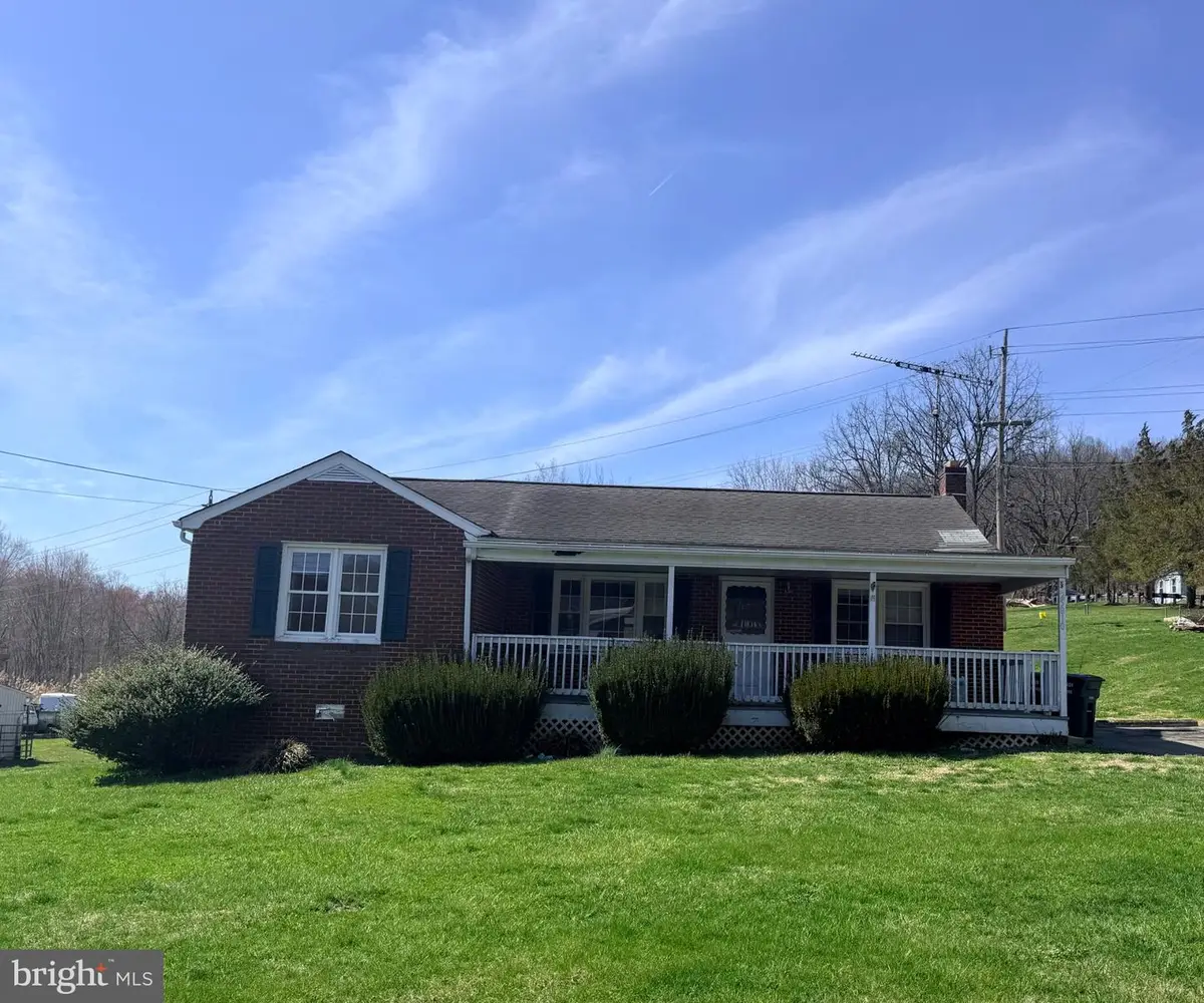 25810 Frederick, Clarksburg, MD 20871 - #1