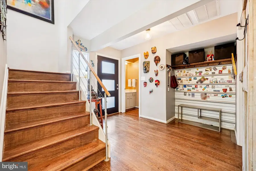 7614 Carteret Rd, Bethesda, MD 20817 - #3