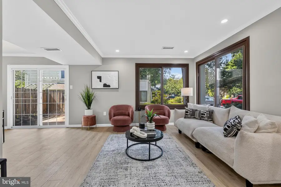 18733 Curry Powder Ln, Germantown, MD 20874 - #3