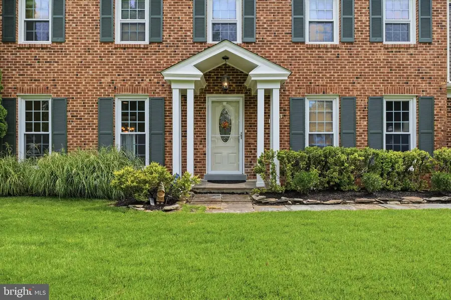 10313 Crown Point Ct, Potomac, MD 20854 - #3