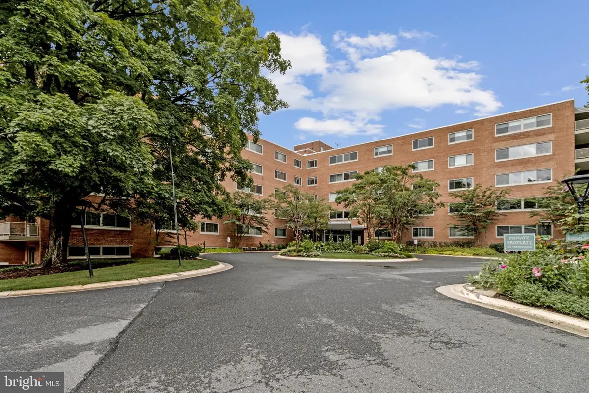 5100 Dorset Ave #414, Chevy Chase, MD 20815 - #1