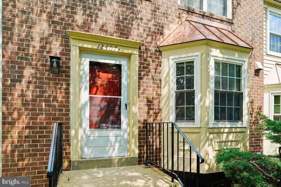 12407 Herrington Manor Dr, Silver Spring, MD 20904 - #2
