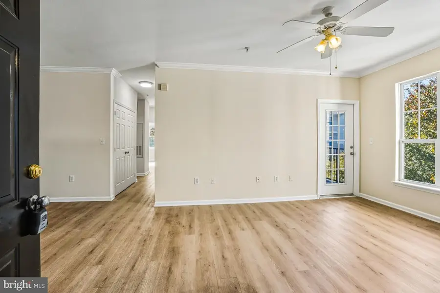 13503 Kildare Hills Ter #302, Germantown, MD 20874 - #3