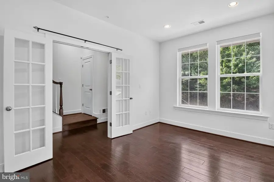 27 Fairbanks Dr, Gaithersburg, MD 20877 - #3