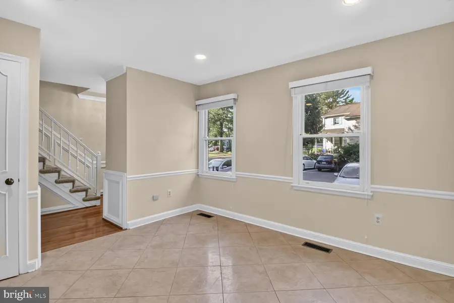7787 Heatherton Ln, Potomac, MD 20854 - #3