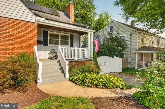 4 Cedar Ave, Gaithersburg, MD 20877 - #3