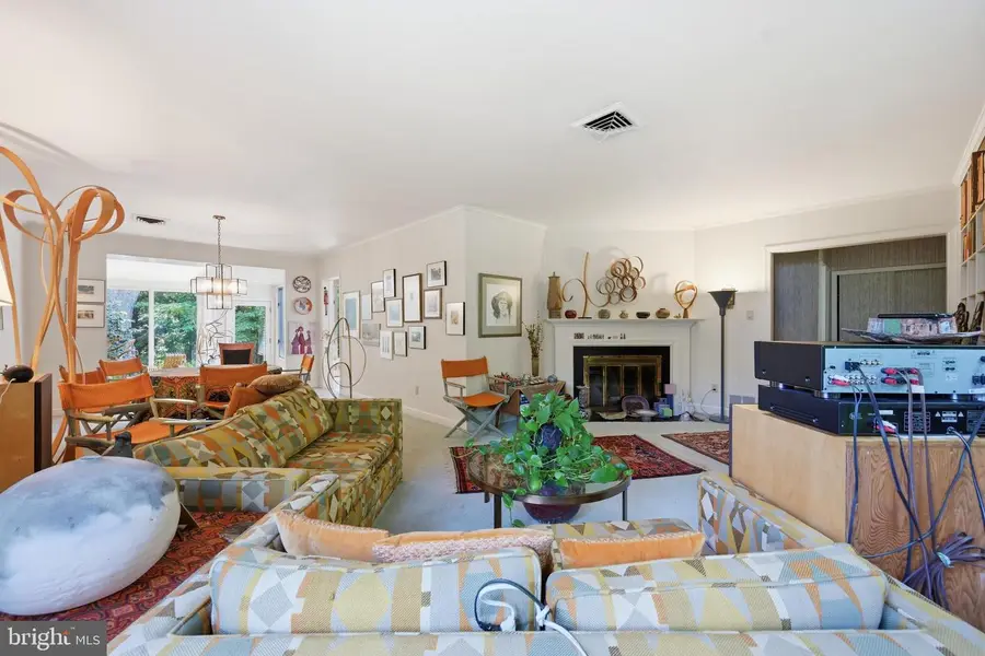 5515 Trent St, Chevy Chase, MD 20815 - #3
