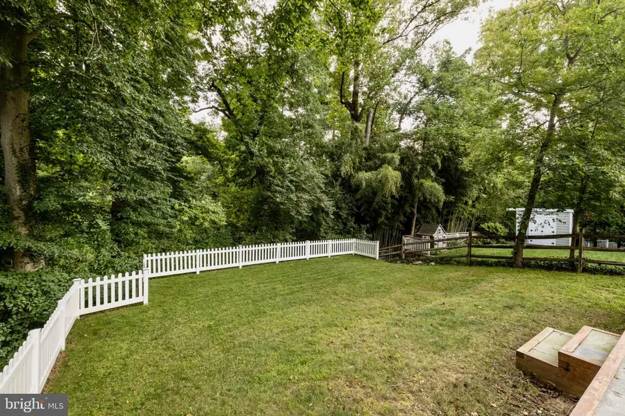 7314 Delfield St, Chevy Chase, MD 20815 - #3