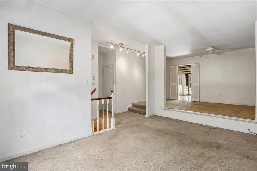 2303 Newton Dr, Rockville, MD 20850 - #3