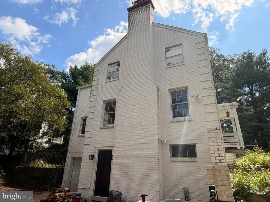 5401 Massachusetts Ave, Bethesda, MD 20816 - #2
