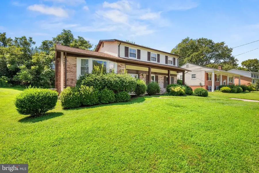 11704 Rosalinda, Potomac, MD 20854 - #2