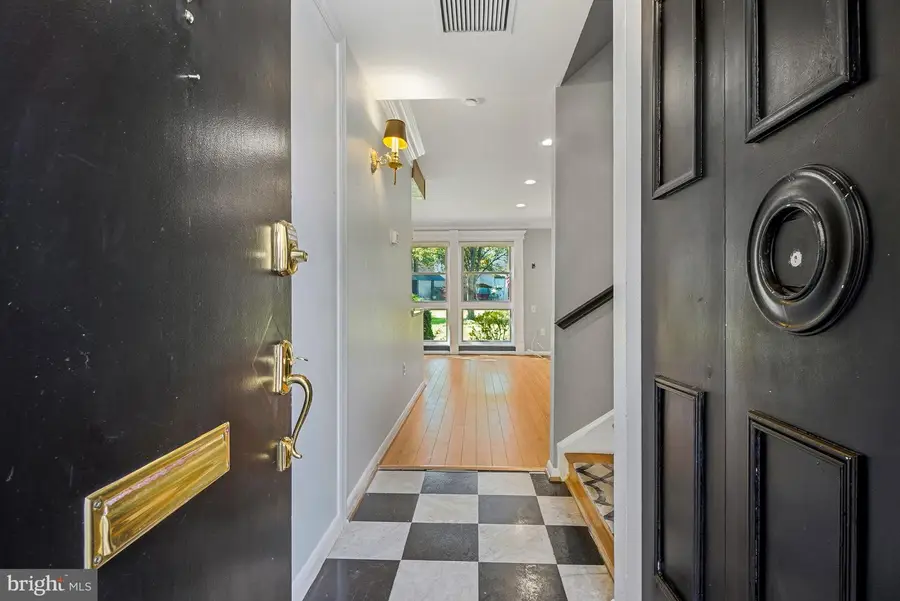 3520 Chiswick Ct #37-c, Silver Spring, MD 20906 - #2