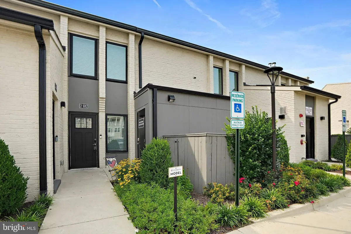 19510 Village Walk Dr #1-102, Montgomery Village, MD 20886 - #1