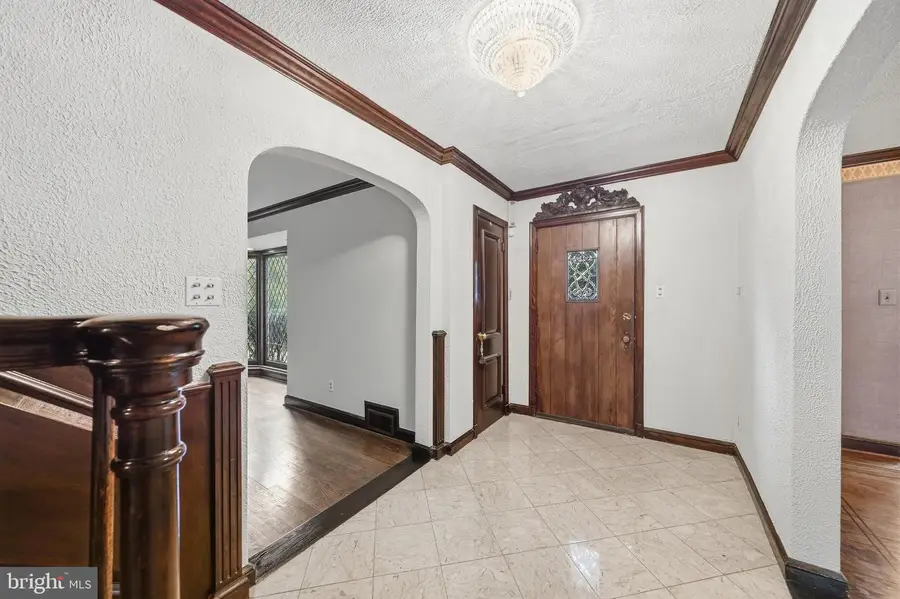 10601 Sweetbriar Pkwy, Silver Spring, MD 20903 - #3