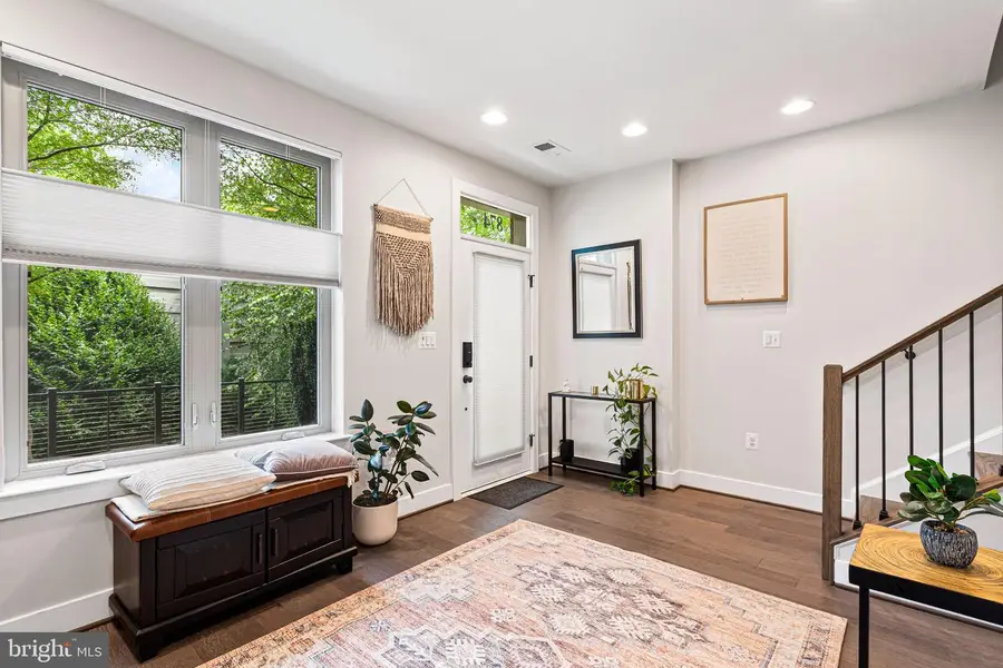 874 Thompson Cres #40, Rockville, MD 20852 - #3