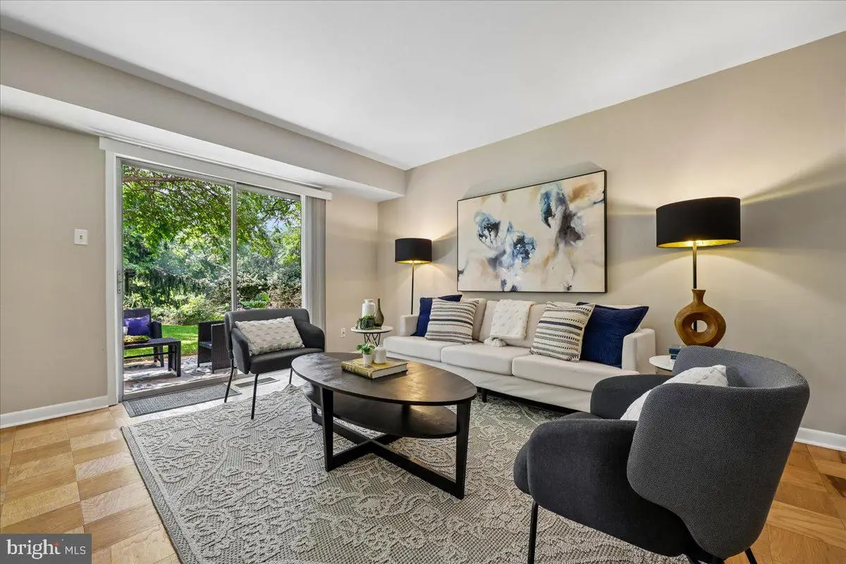 10624 Montrose Ave #103, Bethesda, MD 20814 - #1