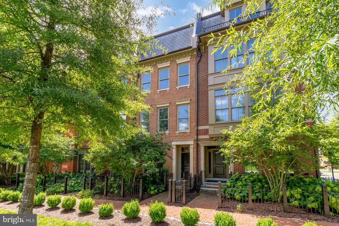 5230 Strathmore Ave, North Bethesda, MD 20852 - #1