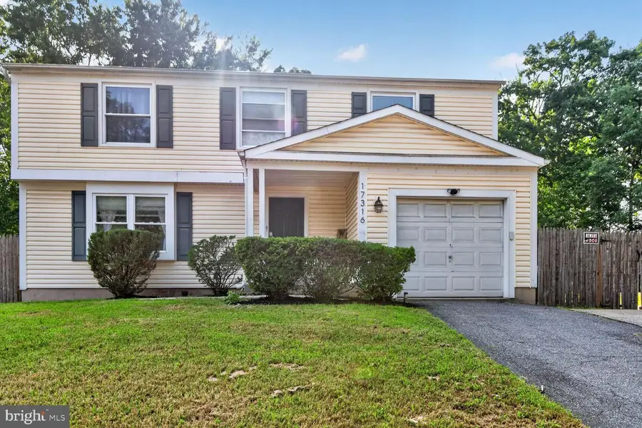 17316 Amity Dr, Gaithersburg, MD 20877 - #2