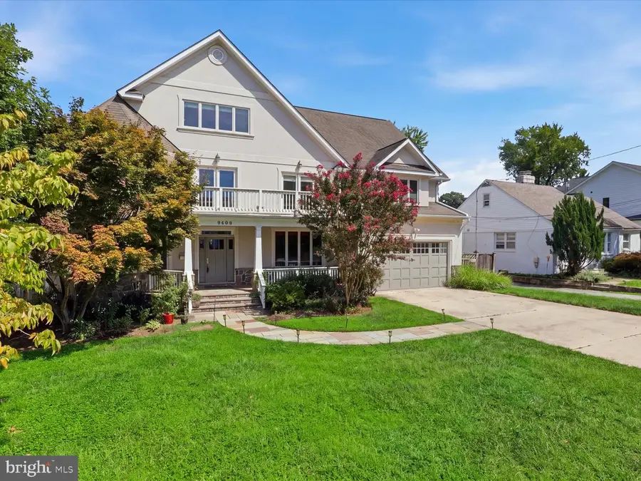9409 Singleton Dr, Bethesda, MD 20817 - #2