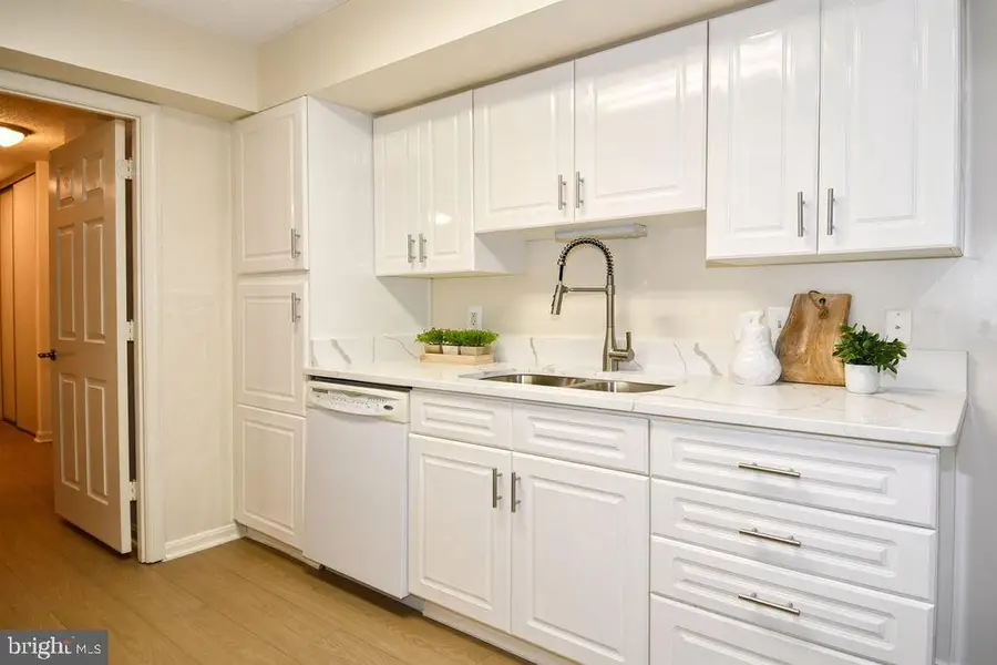14809 Pennfield Cir #415, Silver Spring, MD 20906 - #2