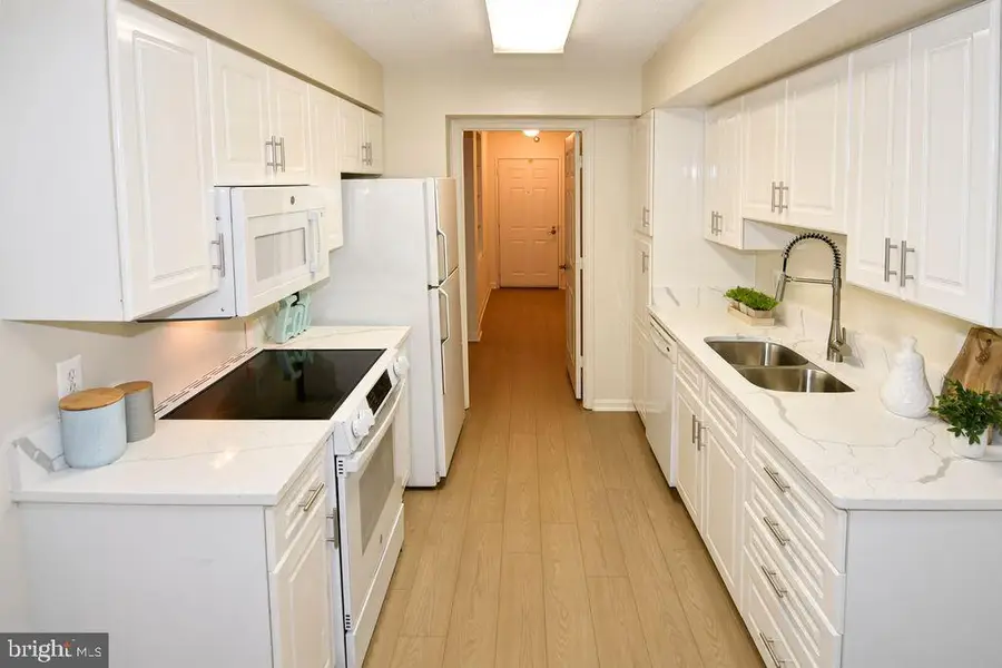 14809 Pennfield Cir #415, Silver Spring, MD 20906 - #3