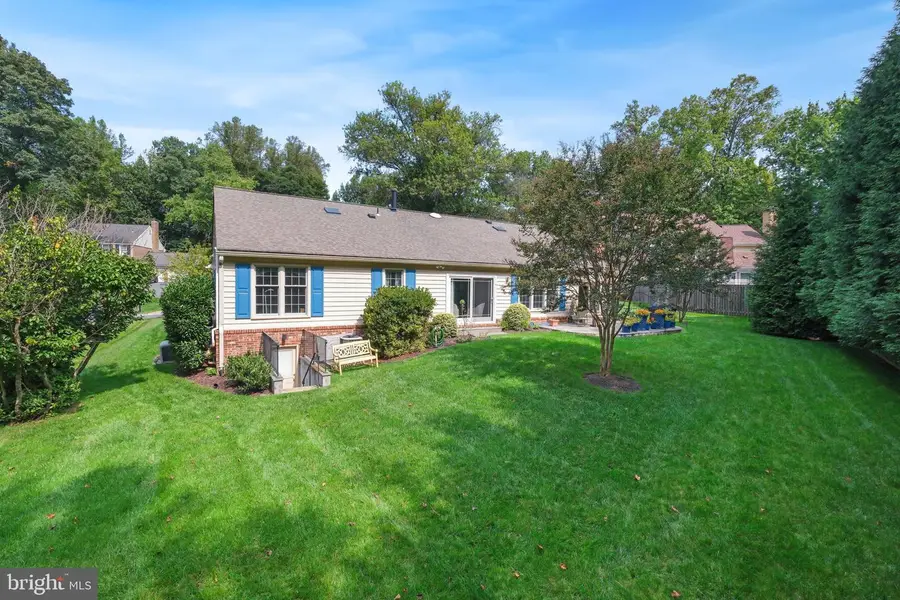 12005 Trailridge Dr, Potomac, MD 20854 - #2