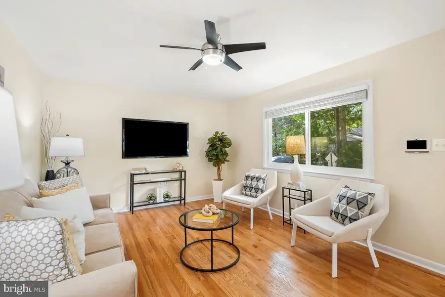 143 Ritchie Ave, Silver Spring, MD 20910 - #2