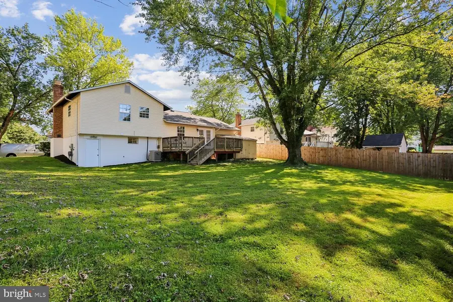 8405 Flower Hill, Gaithersburg, MD 20879 - #2