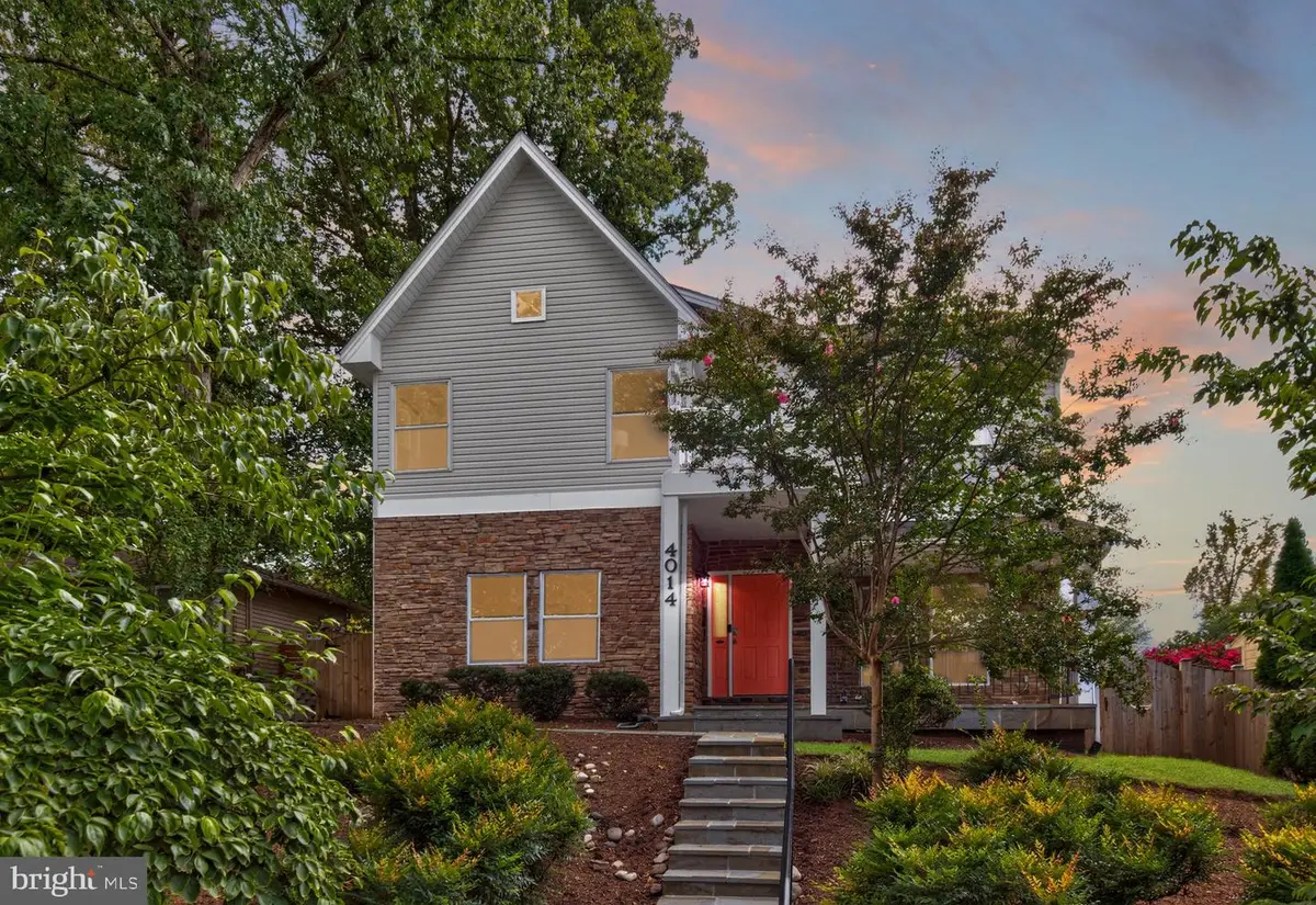 4014 Lawrence Ave, Kensington, MD 20895 - #1