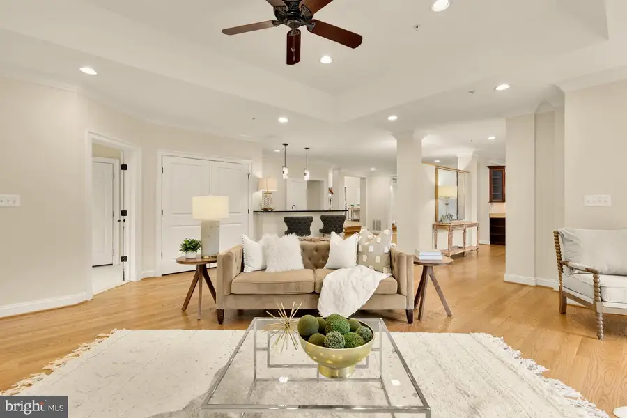 5601 Vernon Pl, Bethesda, MD 20817 - #3