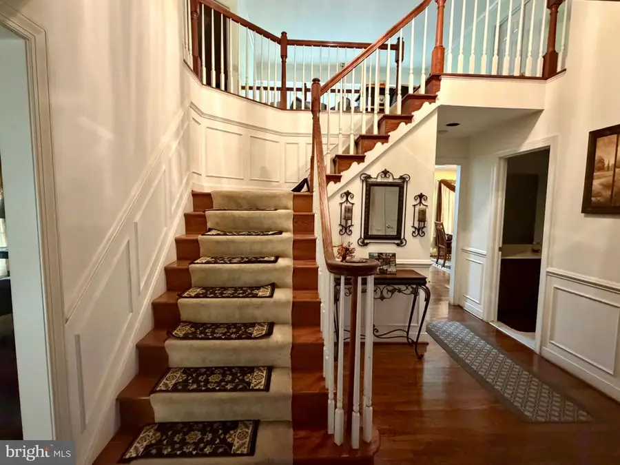 4547 Minuteman Dr, Rockville, MD 20853 - #2