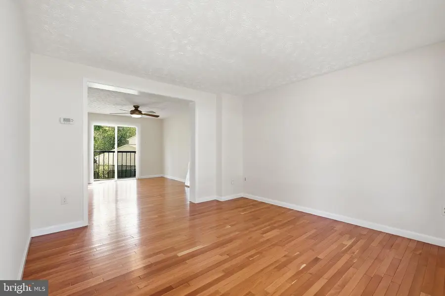 7545 Brenish Dr, Gaithersburg, MD 20879 - #3