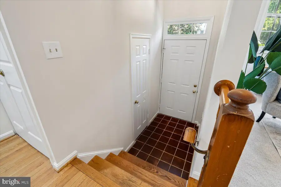 2433 Mccormick Rd, Rockville, MD 20850 - #2